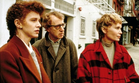 Judy Davis (left), Woody Allen and Mia Farrow in Husbands and Wives