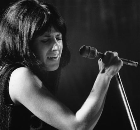 Grace Slick performing in 1970