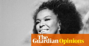 Roberta Flack’s performances softly burned with the fire of life itself