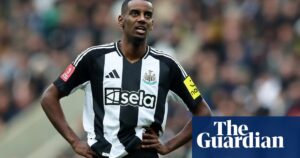 Newcastle chief says club ‘would be crazy’ to consider selling Alexander Isak