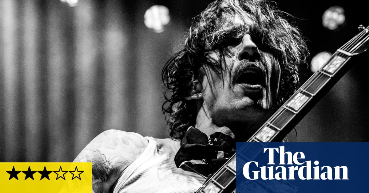 The Darkness review – retro rockers are still in acrobatically high spirits