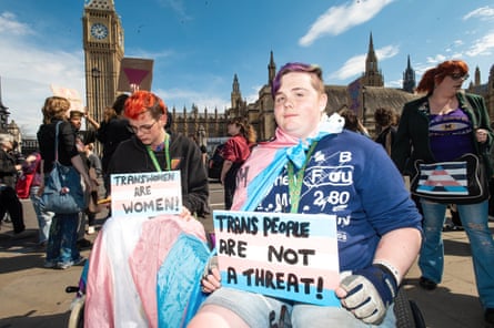 A couple protesting at the rally