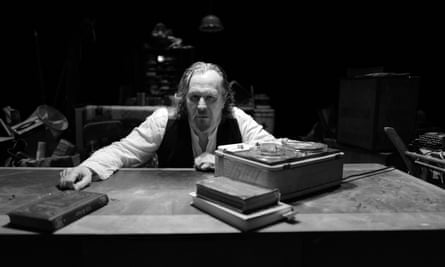 ‘An intuitive genius’: Gary Oldman steps back on to stage as a national treasure