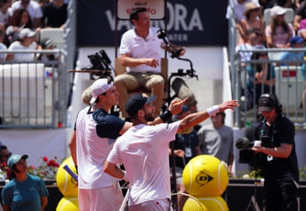 Draper survives dramatic Moutet tussle to reach Italian Open quarter-final