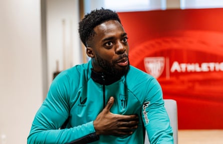 Iñaki Williams talking to Sid Lowe